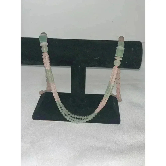 Vintage Rose Quartz Hand Knotted,Jadeite Green And Pink Necklace Vintage 32 inch - Picture 7 of 13